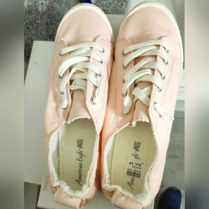 American Eagle Pink Sneakers
